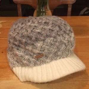Calvin Klein Honeycomb Cable Beanie
